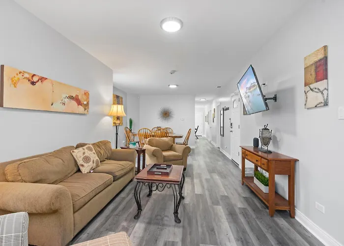 Newly Rehabbed Greystone With 2 Private Apartments, Backyard, Garage, Laundry, Close To Expressway