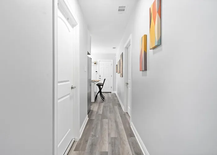 Newly Rehabbed Greystone With 2 Private Apartments, Backyard, Garage, Laundry, Close To Expressway Apartment